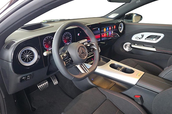 Mercedes-Benz CLA250+ 6 of 8