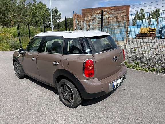 MINI Countryman Cooper D 4 of 5
