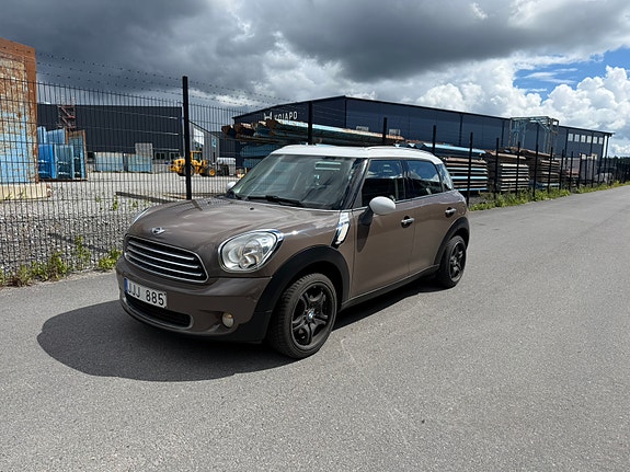 MINI Countryman Cooper D 3 of 5