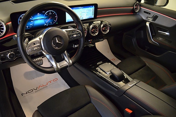 Mercedes-Benz A200 9 of 28