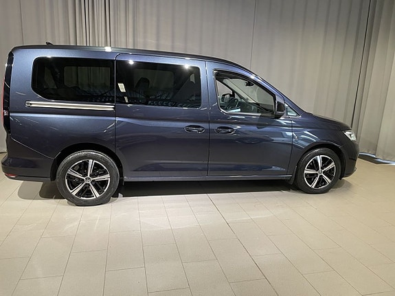 Volkswagen Caddy Maxi 3 of 5
