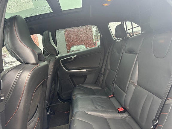 Volvo XC60 5 of 5
