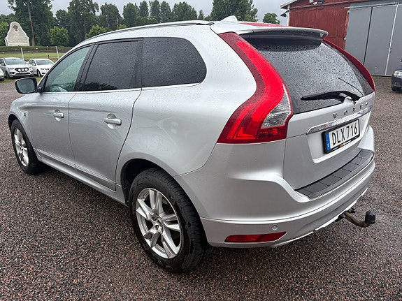 Volvo XC60 4 of 5