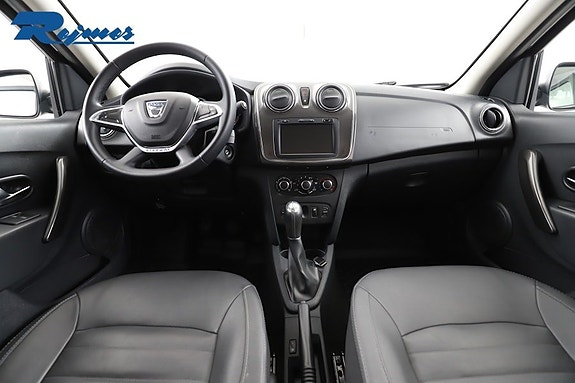 Dacia Logan 2 of 5