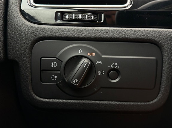 Volkswagen Touareg 22 of 23