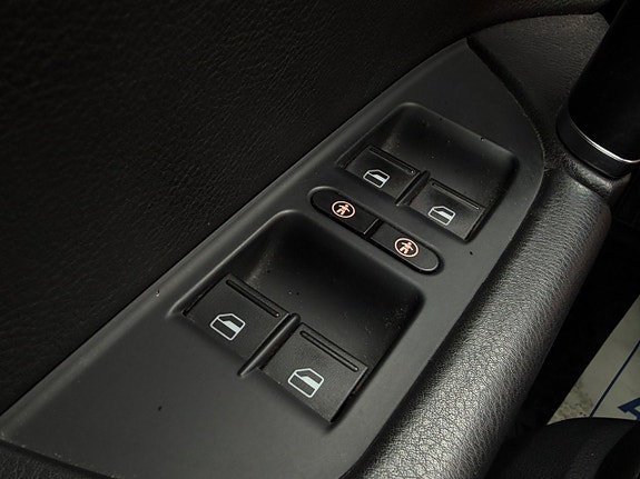 Volkswagen Touareg 23 of 23