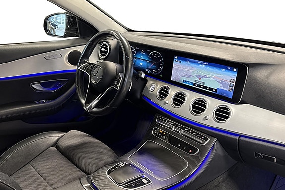 Mercedes-Benz E300 de 11 of 28