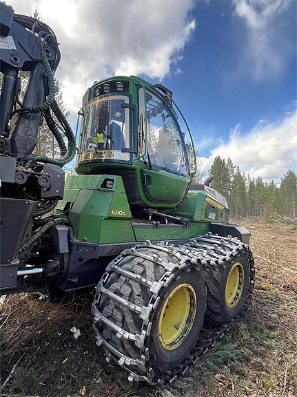 John Deere 1010G 6 of 8
