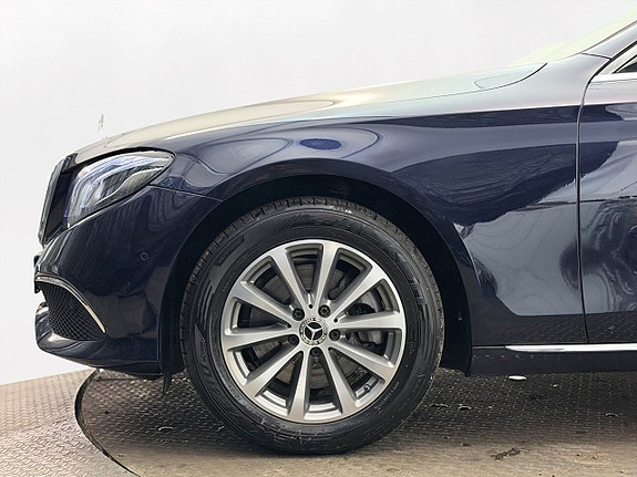 Mercedes-Benz E220 d 11 of 30