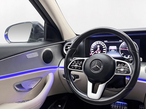 Mercedes-Benz E220 d 18 of 30