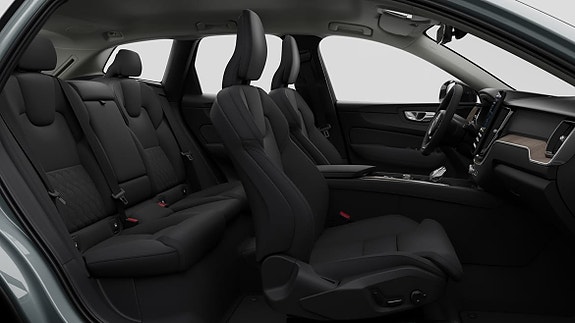 Volvo XC60 17 of 23