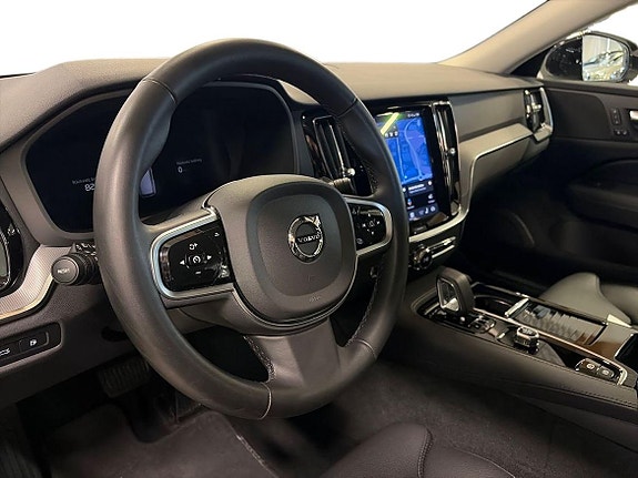 Volvo V60 6 of 17