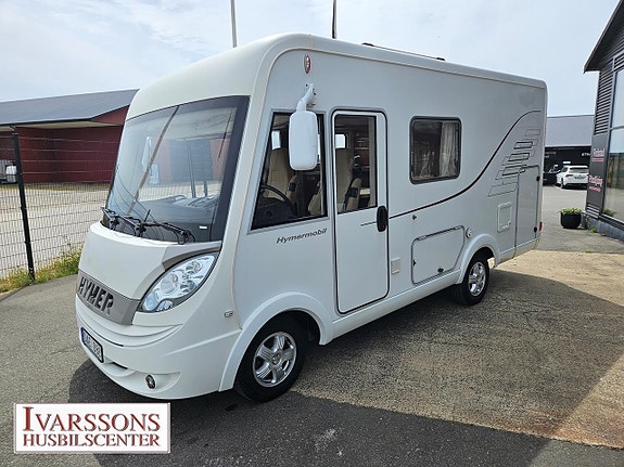 Hymer B 504 / Under 6m / Dubbelbädd / Stort Garage 2 of 5