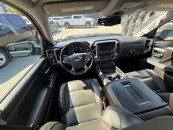 Chevrolet Silverado 1500 9 of 10