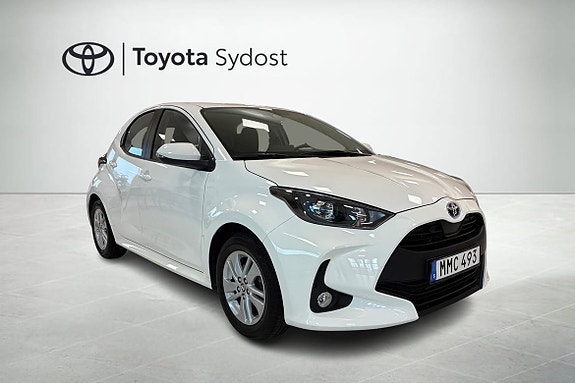 Toyota Yaris 18 of 18
