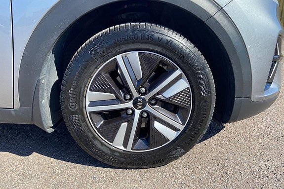 Kia Niro 10 of 29
