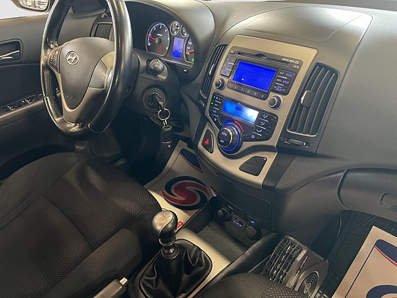 Hyundai i30 16 of 16