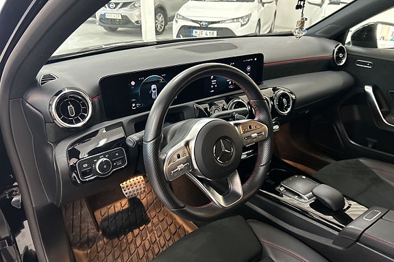 Mercedes-Benz A180 15 of 20