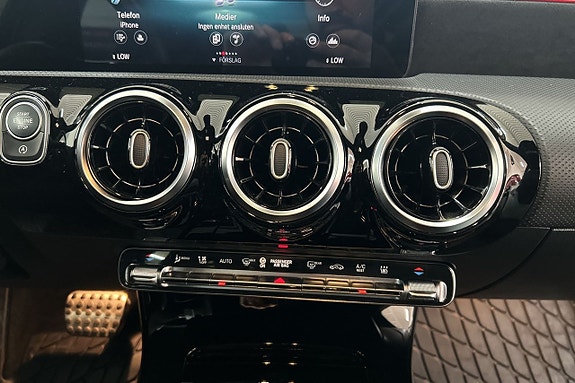 Mercedes-Benz A180 17 of 20