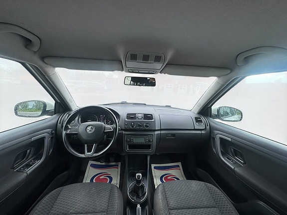 Skoda Fabia 12 of 14