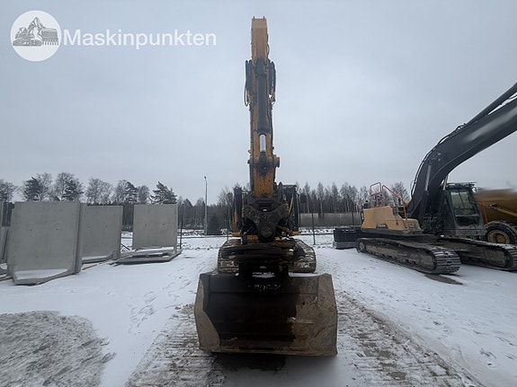 JCB JS220LC Bandgrävare 3 of 5