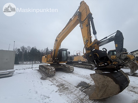 JCB JS220LC Bandgrävare 4 of 5