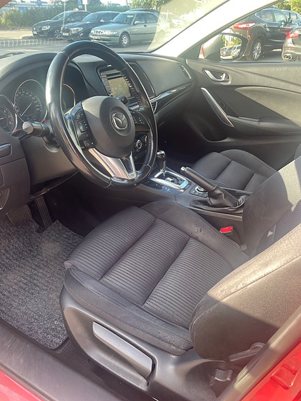 Mazda 6 4 of 5