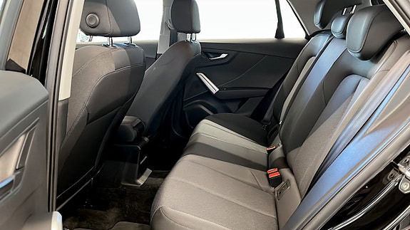 Audi Q2 10 of 13