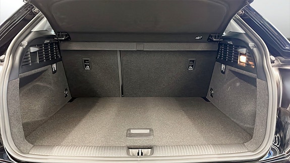 Audi Q2 7 of 13