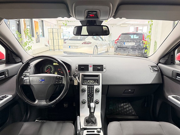 Volvo V50 20 of 28