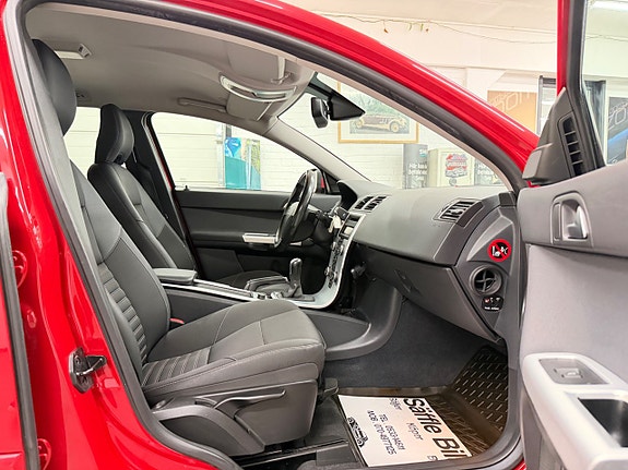 Volvo V50 15 of 28