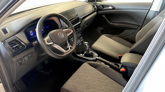 Volkswagen T-Cross 7 of 12