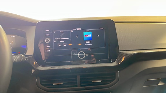Volkswagen T-Cross 9 of 12