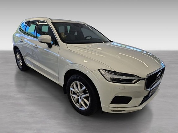 Volvo XC60 3 of 9