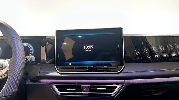 Volkswagen Tiguan 10 of 14