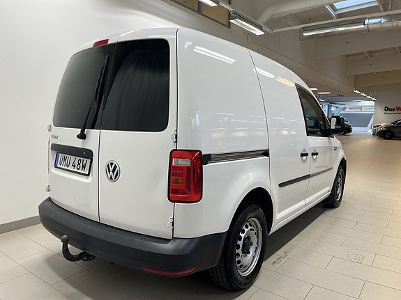 Volkswagen Caddy 4 of 5