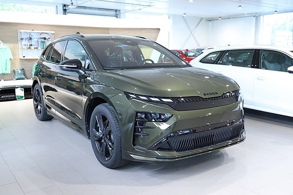 Skoda Enyaq RS 3 of 3