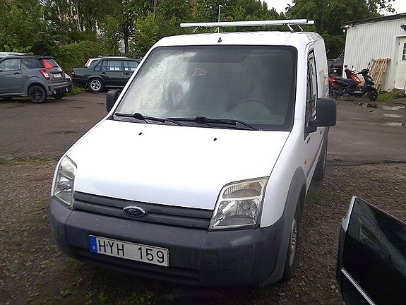 Ford Transit Connect 2 of 4