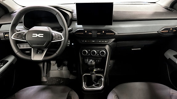 Dacia Sandero 4 of 12