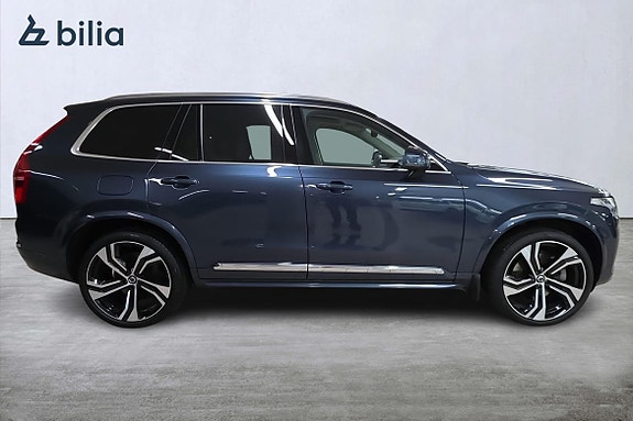 Volvo XC90 18 of 27