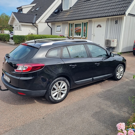 Renault Megane III 4 of 5