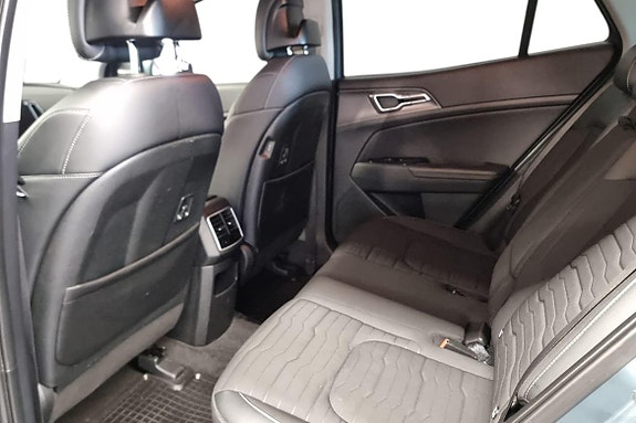 Kia Sportage 13 of 22