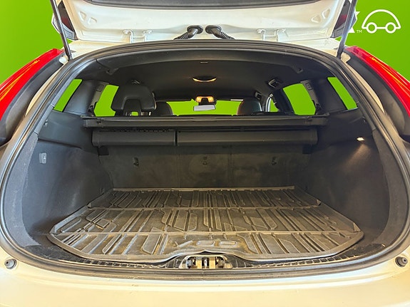 Volvo V60 16 of 22