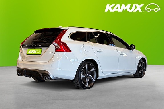 Volvo V60 4 of 22