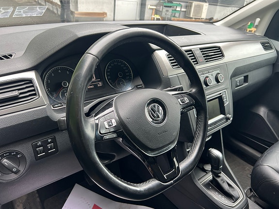 Volkswagen Caddy 4 of 5