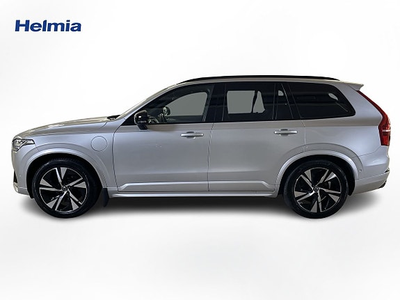 Volvo XC90 2 of 5