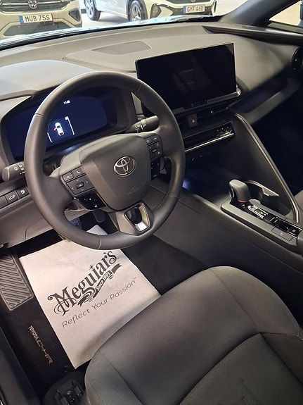 Toyota C-HR 5 of 20