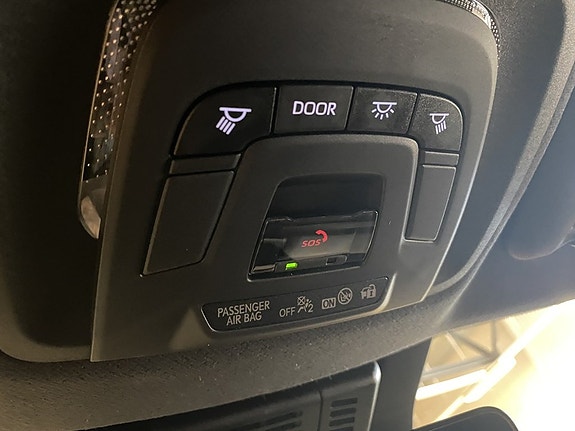 Toyota C-HR 15 of 20