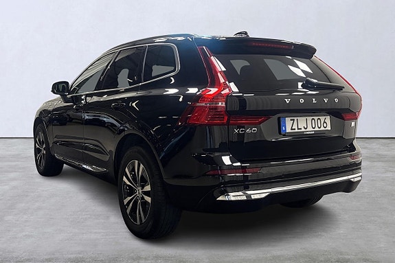 Volvo XC60 4 of 27