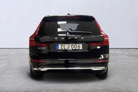 Volvo XC60 5 of 27